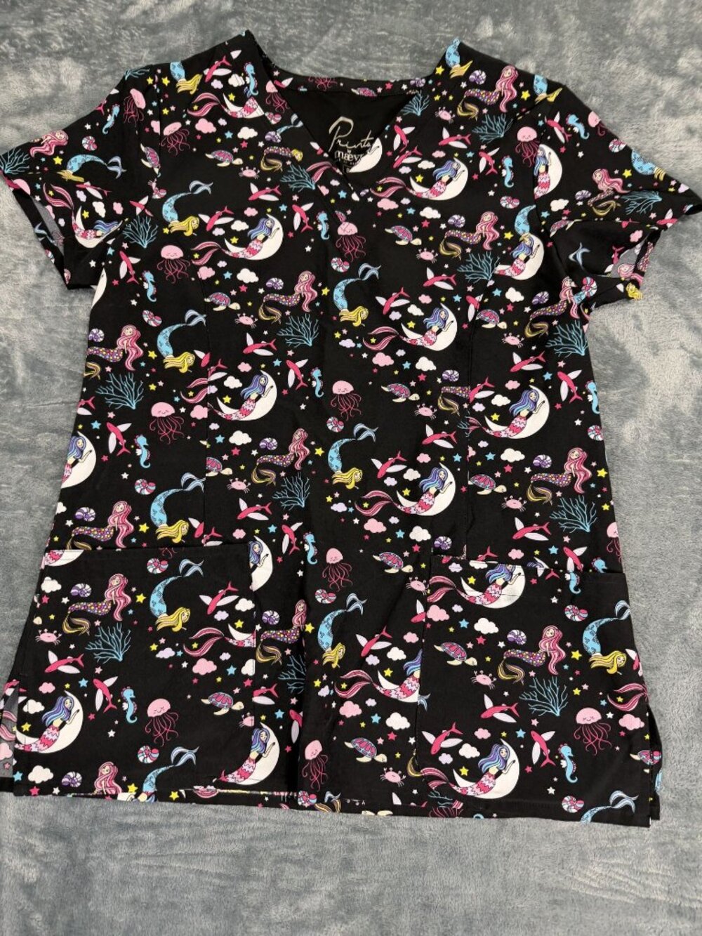 Prints By Maevn Womens Black Mermaid Print V-Neck Scrub Top Pockets S